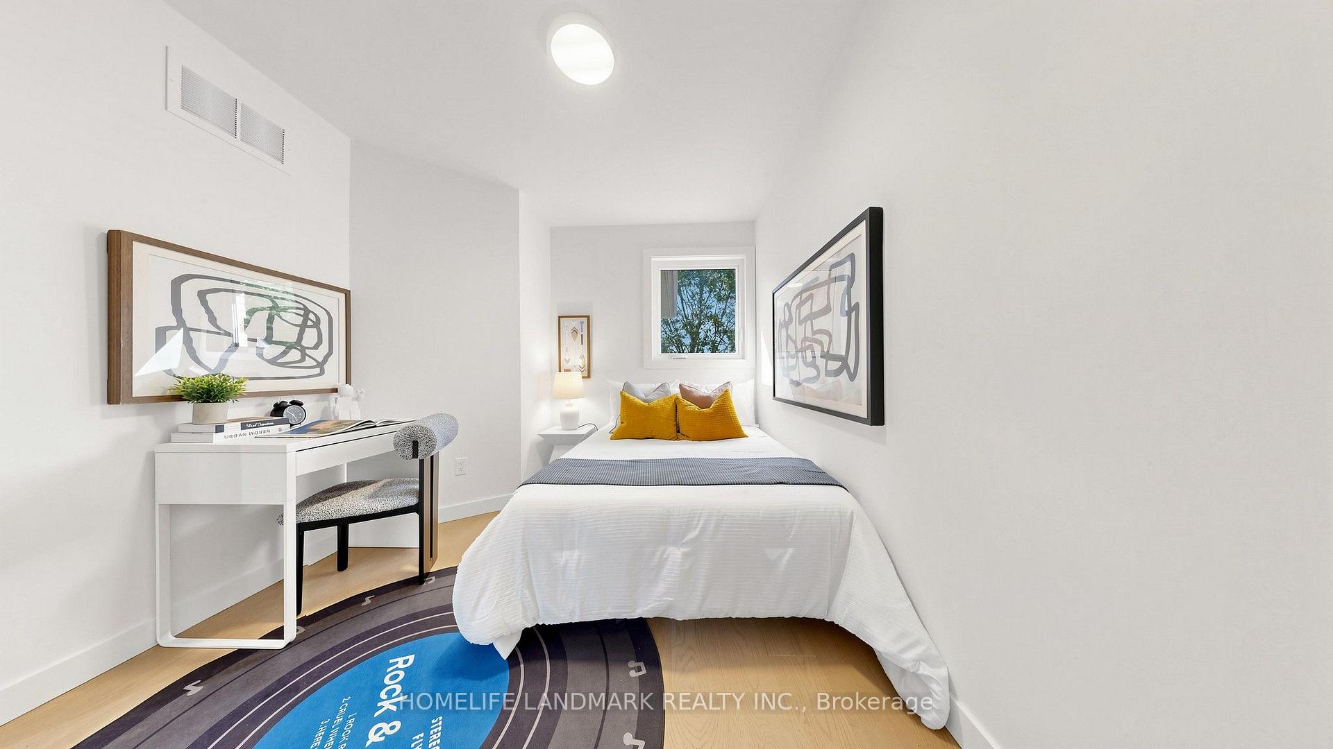 Photo 18 of 74 Dunsmore Crescent, Richmond Hill, Crosby — HOMEH