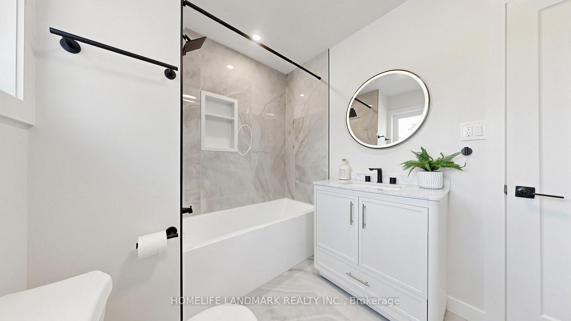 Photo 19 of 74 Dunsmore Crescent, Richmond Hill, Crosby — HOMEH