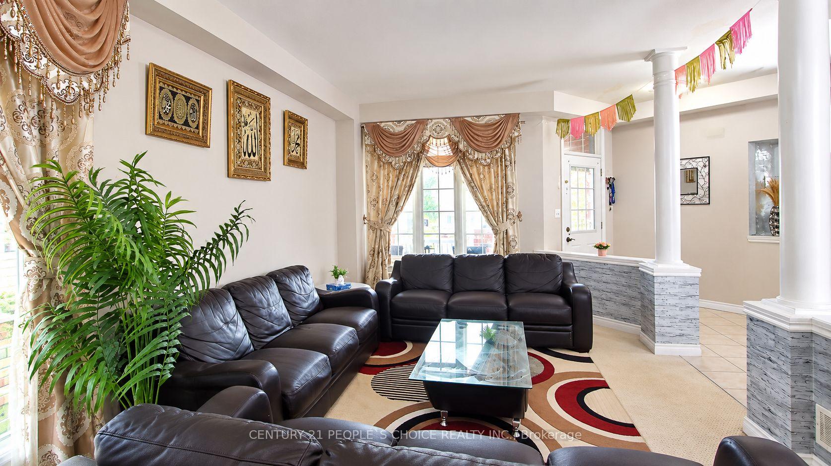 Photo 4 of 99 Timber Creek Crescent, Cambridge, Fiddlesticks — HOMEH