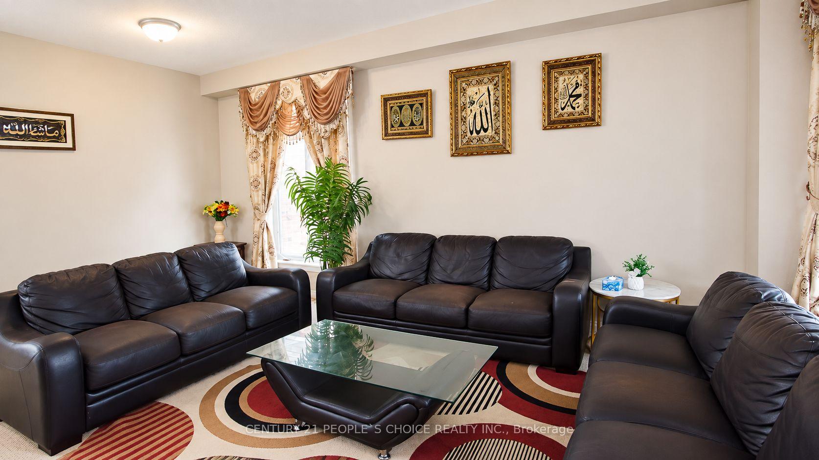 Photo 5 of 99 Timber Creek Crescent, Cambridge, Fiddlesticks — HOMEH