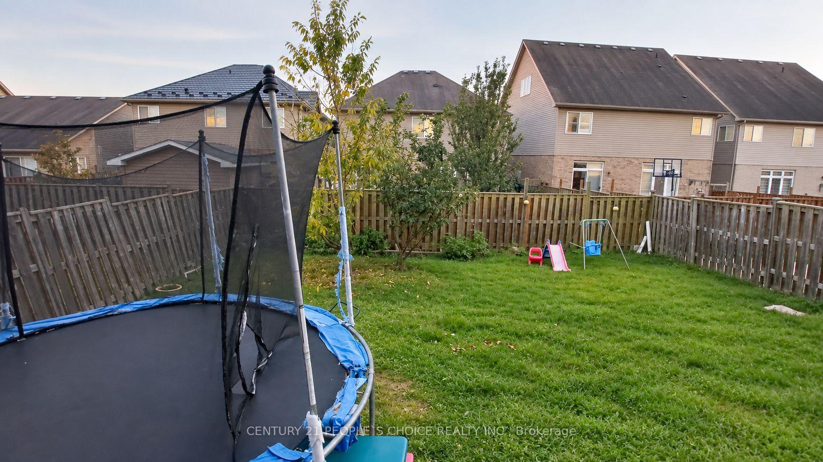 Photo 15 of 99 Timber Creek Crescent, Cambridge, Fiddlesticks — HOMEH