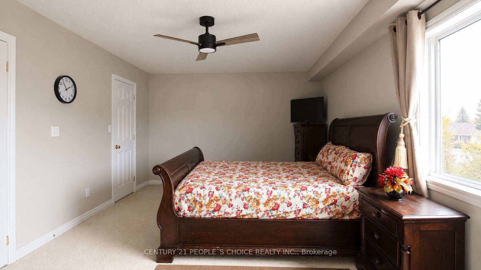Photo 20 of 99 Timber Creek Crescent, Cambridge, Fiddlesticks — HOMEH