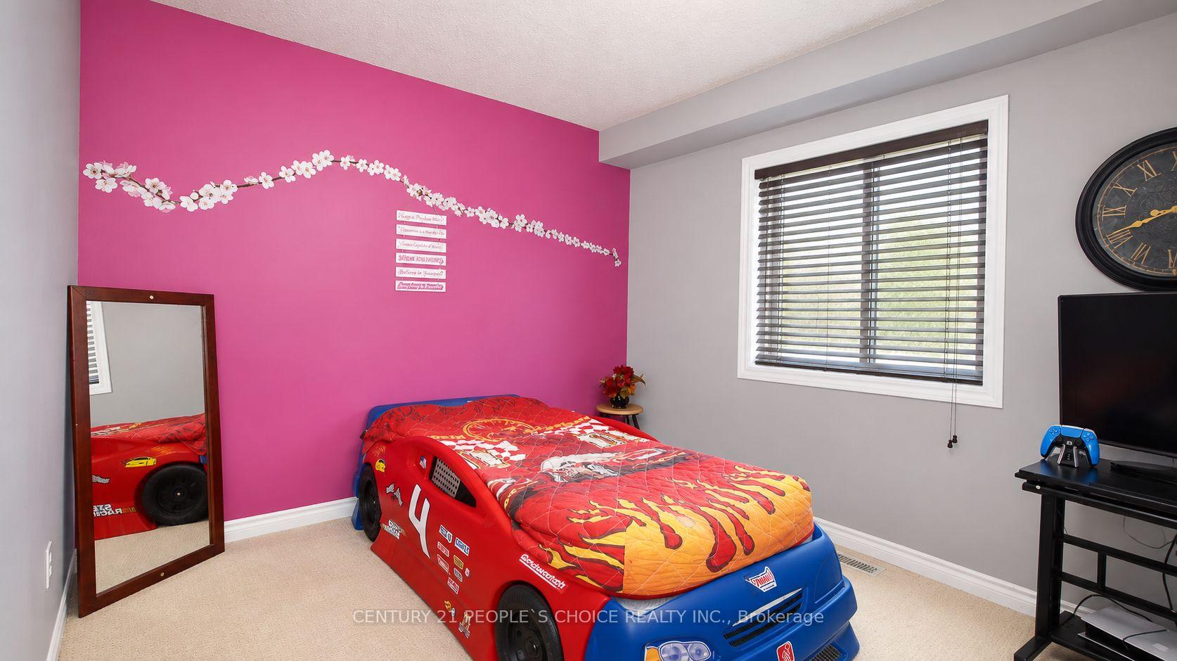 Photo 24 of 99 Timber Creek Crescent, Cambridge, Fiddlesticks — HOMEH