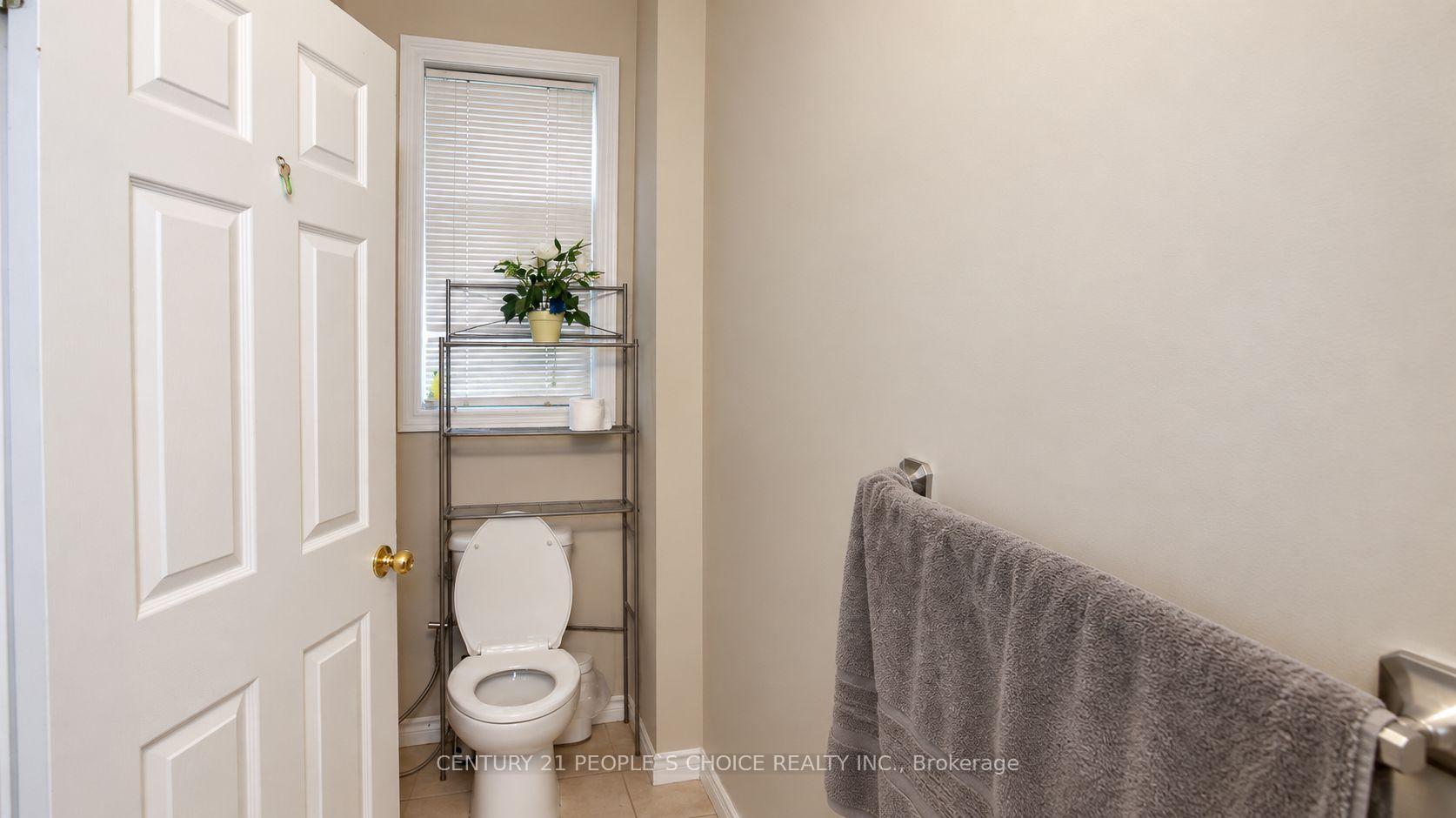 Photo 38 of 99 Timber Creek Crescent, Cambridge, Fiddlesticks — HOMEH