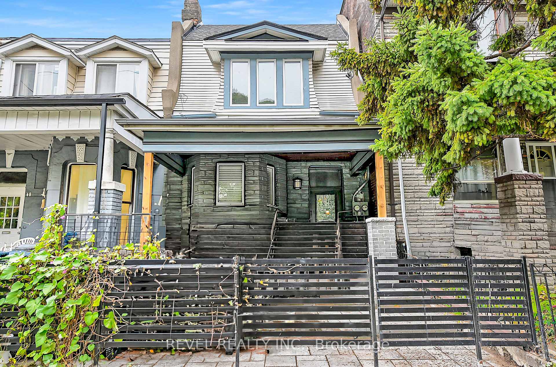Photo 1 of Unit B, 48 Lansdowne Avenue, Toronto, Roncesvalles — HOMEH