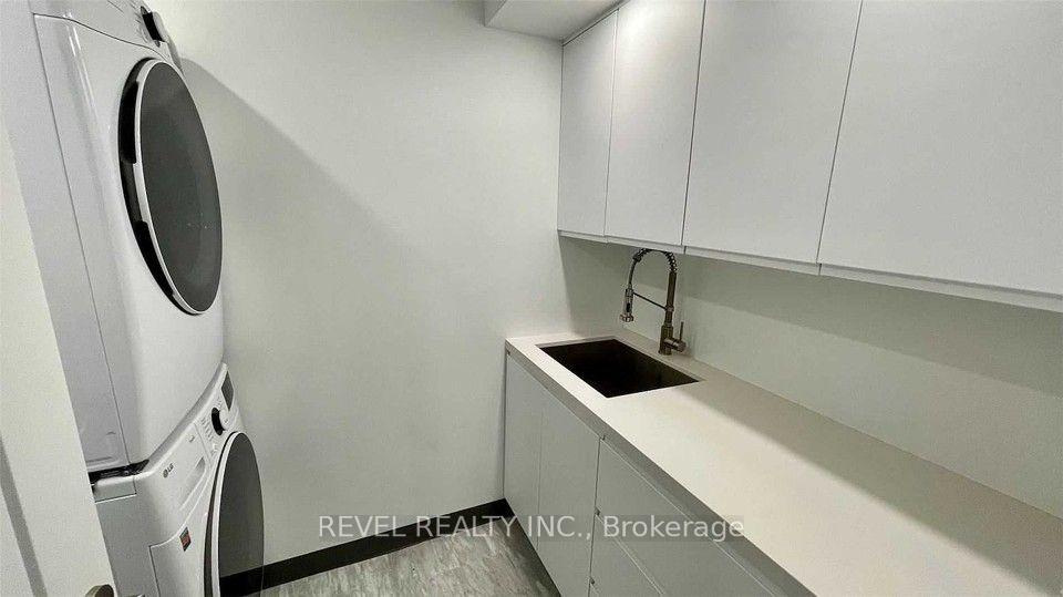 Photo 3 of Unit B, 48 Lansdowne Avenue, Toronto, Roncesvalles — HOMEH