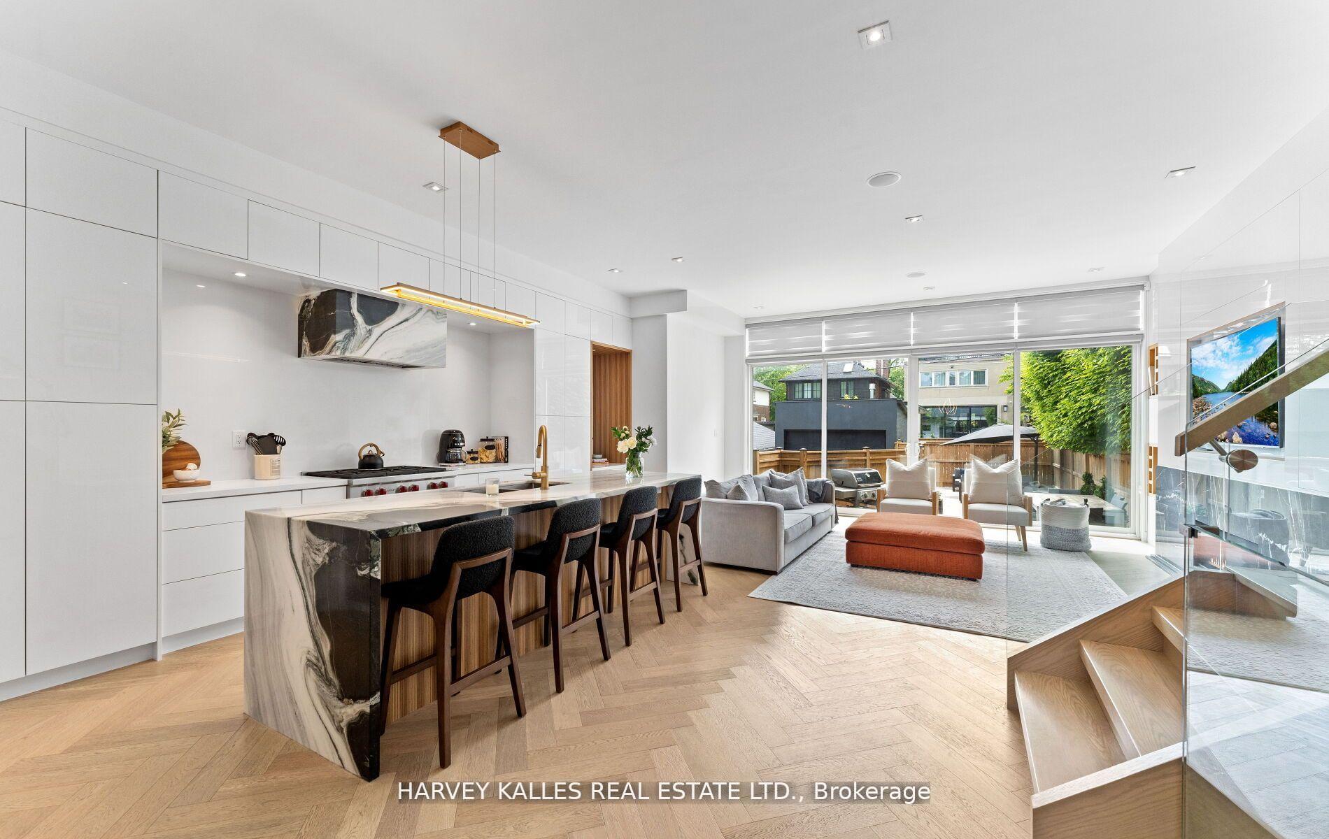 Photo 17 of 31 Kilbarry Road, Toronto, Yonge-St. Clair — HOMEH