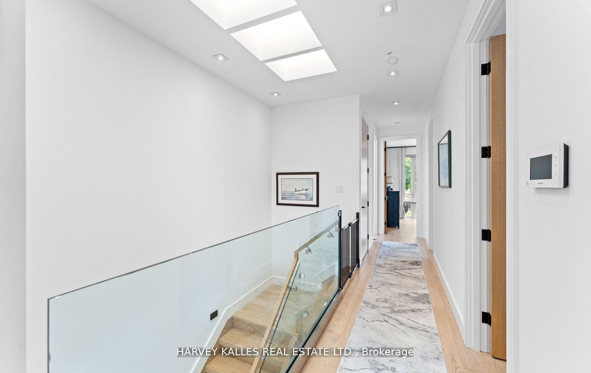 Photo 23 of 31 Kilbarry Road, Toronto, Yonge-St. Clair — HOMEH