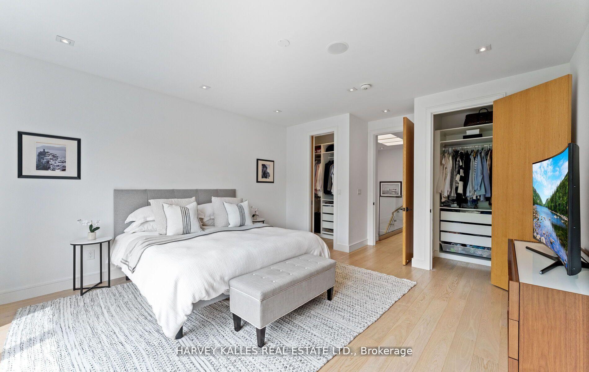 Photo 25 of 31 Kilbarry Road, Toronto, Yonge-St. Clair — HOMEH