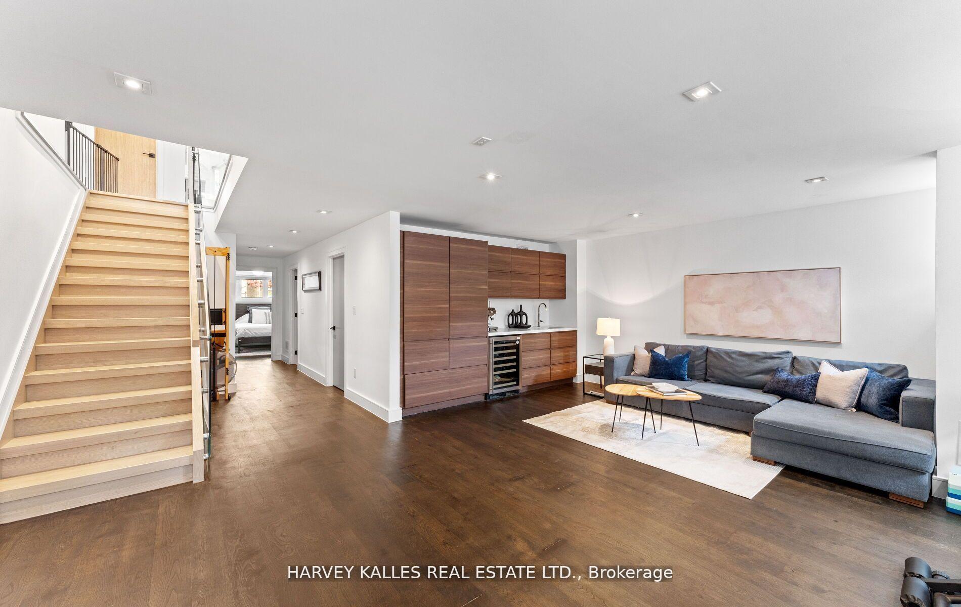 Photo 38 of 31 Kilbarry Road, Toronto, Yonge-St. Clair — HOMEH