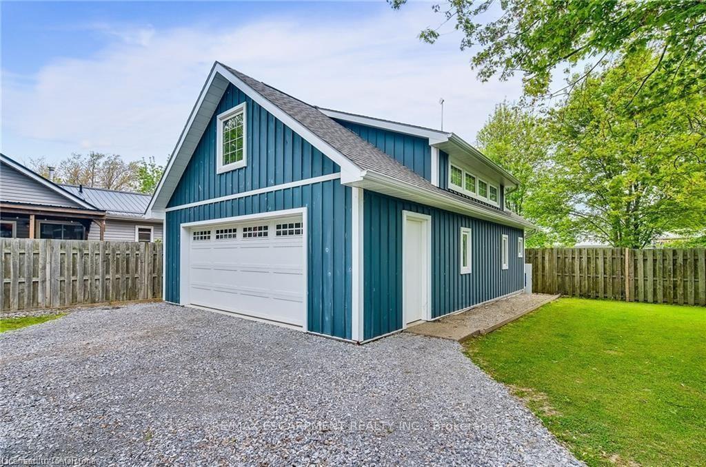 Photo 39 of 8 Beach Road, Haldimand, Dunnville — HOMEH