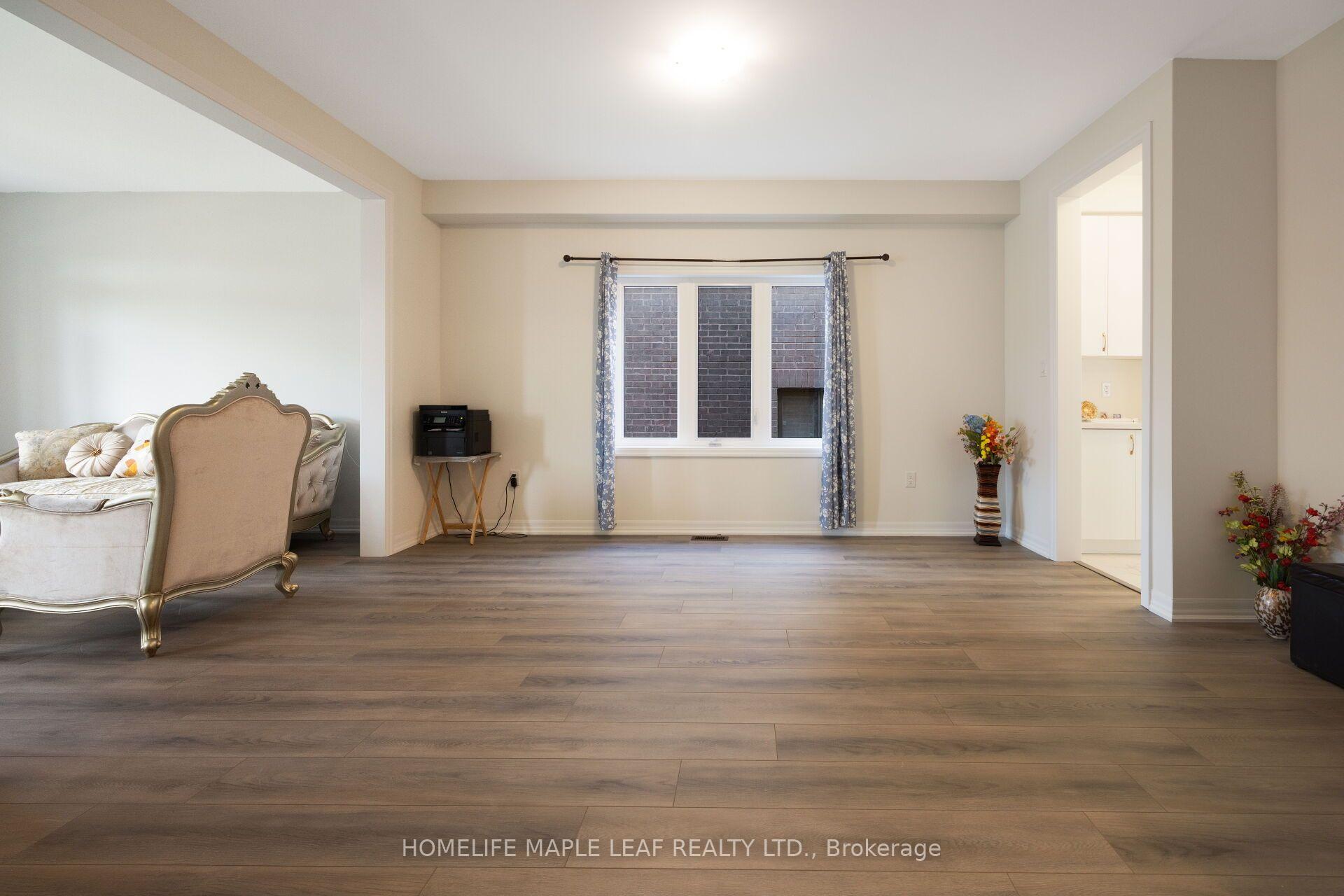 Photo 9 of 244 Warden Street, Clearview, Stayner — HOMEH
