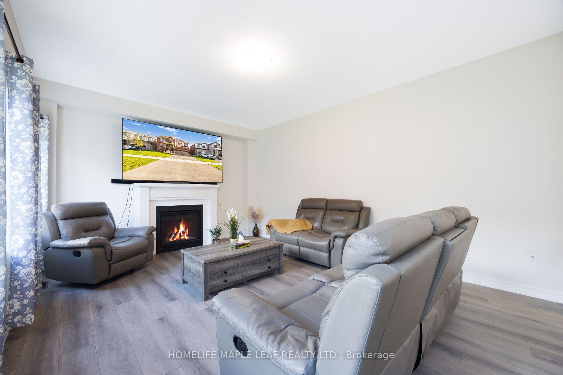 Photo 12 of 244 Warden Street, Clearview, Stayner — HOMEH