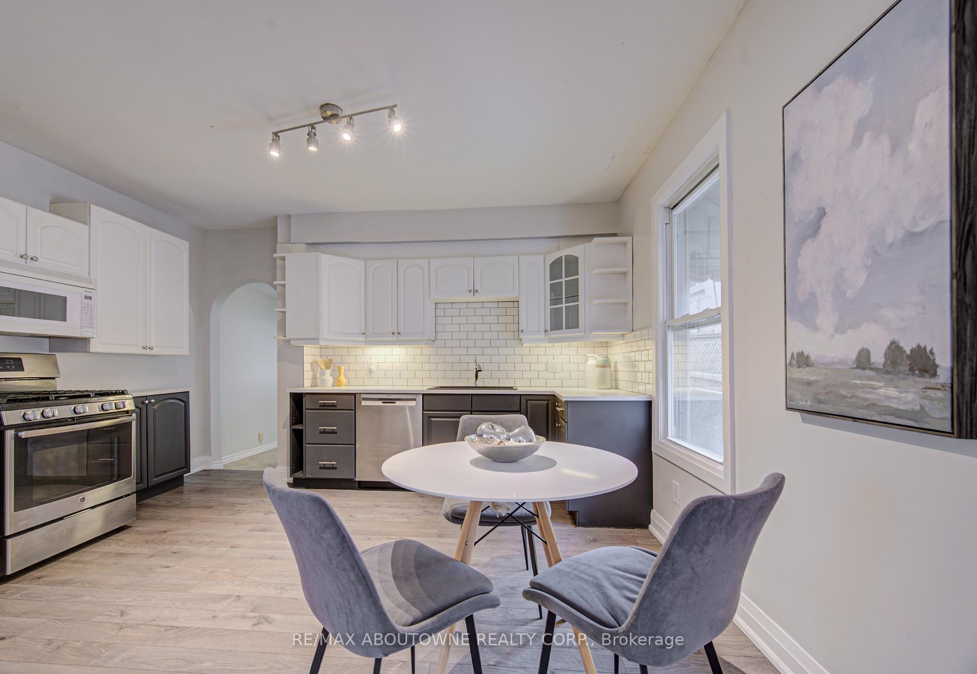 Photo 5 of 227 East 23rd Street, Hamilton, Eastmount — HOMEH
