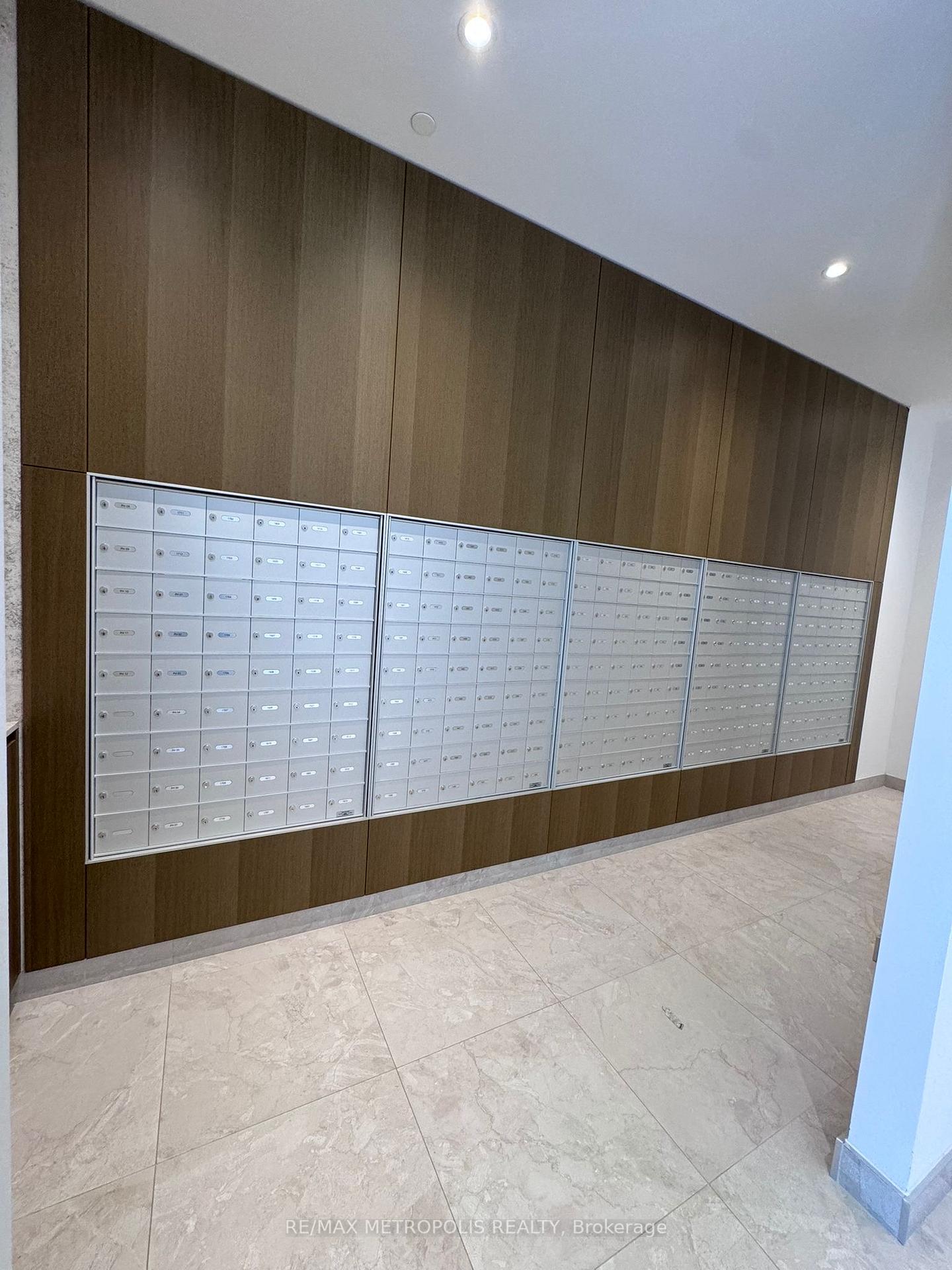 Photo 15 of Unit 1418, 181 Sterling Road, Toronto, Dufferin Grove — HOMEH