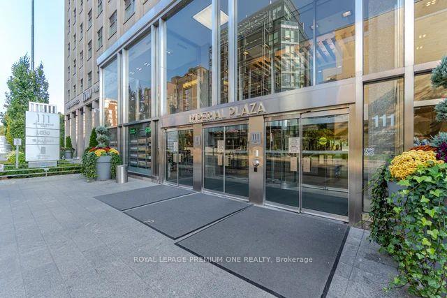 Photo 2 of Unit 3, 111 St Clair Avenue W, Toronto, Yonge-St. Clair — HOMEH