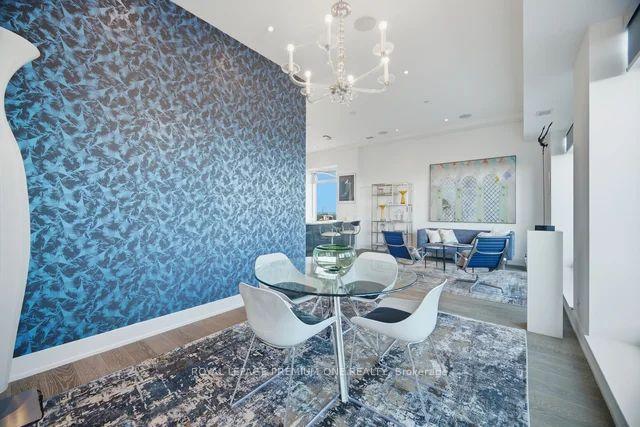 Photo 16 of Unit 3, 111 St Clair Avenue W, Toronto, Yonge-St. Clair — HOMEH