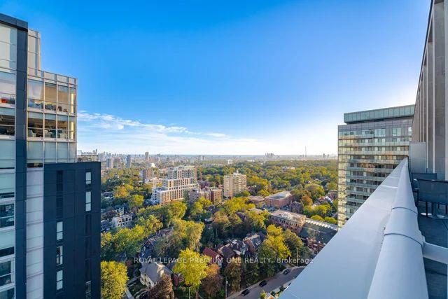 Photo 30 of Unit 3, 111 St Clair Avenue W, Toronto, Yonge-St. Clair — HOMEH