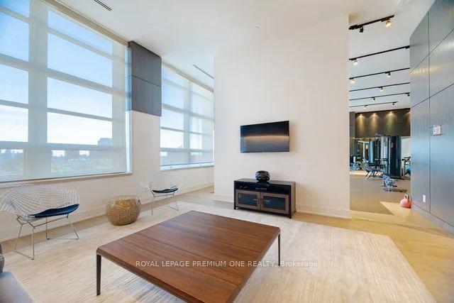 Photo 34 of Unit 3, 111 St Clair Avenue W, Toronto, Yonge-St. Clair — HOMEH
