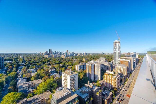Photo 42 of Unit 3, 111 St Clair Avenue W, Toronto, Yonge-St. Clair — HOMEH