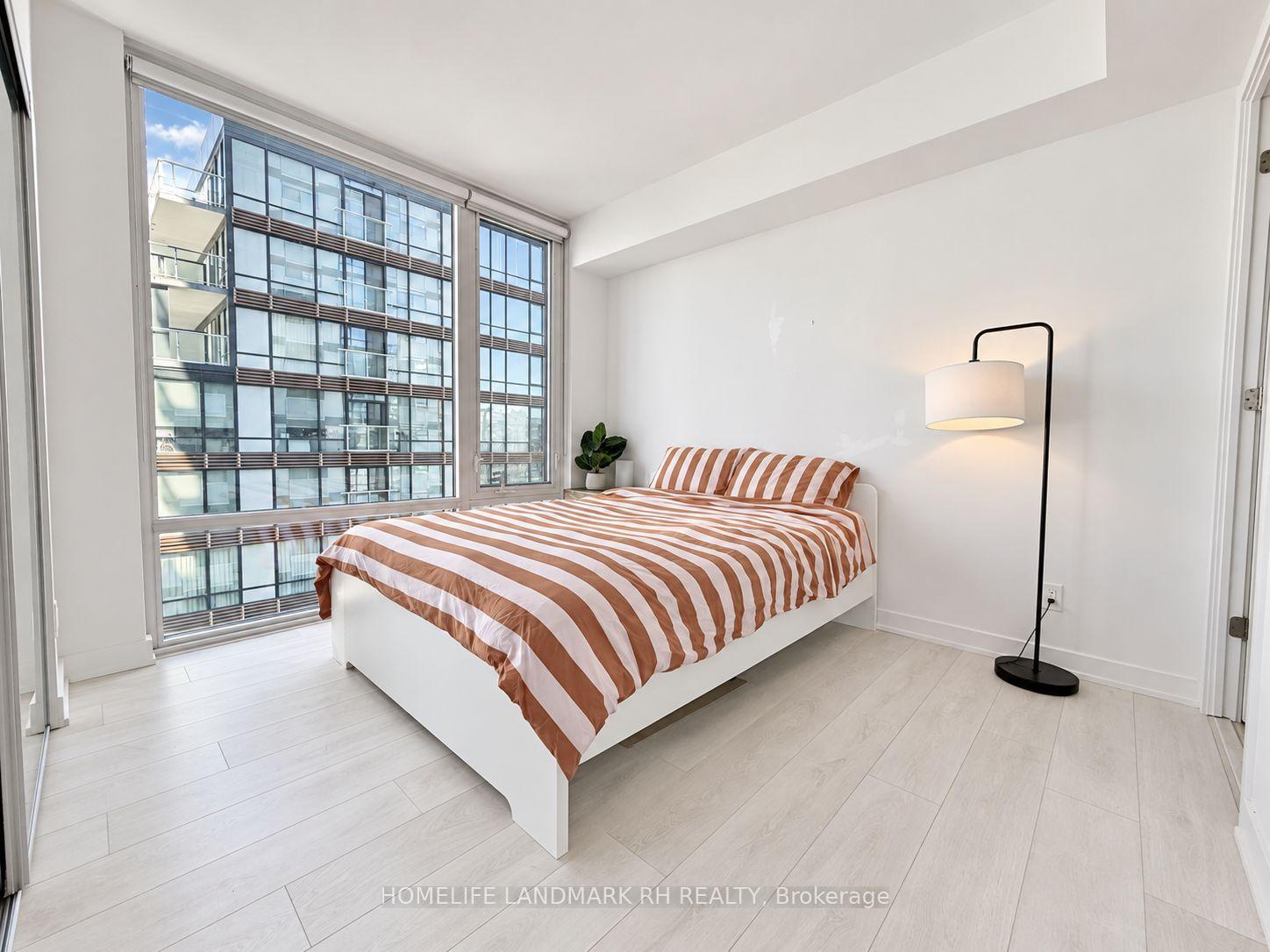Photo 6 of Unit 2102, 501 Yonge Street, Toronto, Church-Yonge Corridor — HOMEH