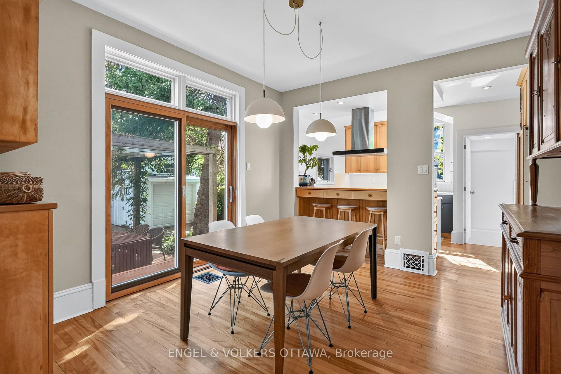 Photo 9 of 459 Highland Avenue, Ottawa, McKellar/Highland — HOMEH