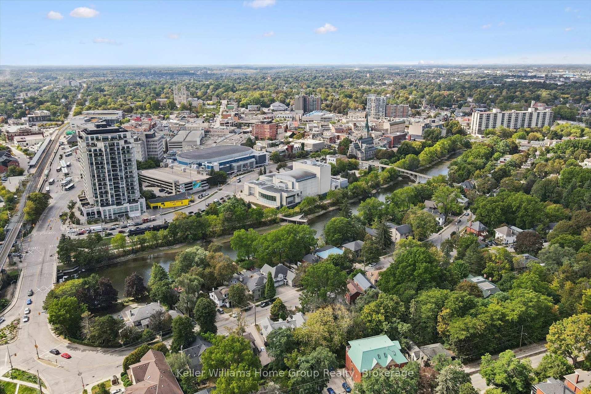 Photo 40 of 37 Arthur Street N, Guelph, St. George's — HOMEH