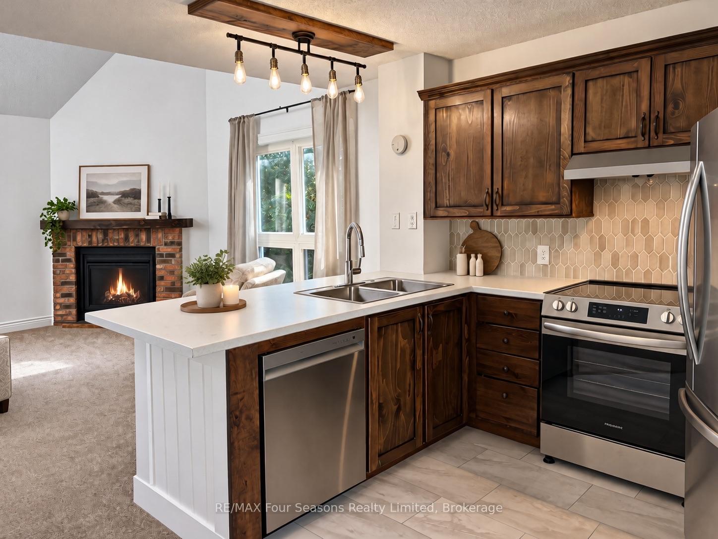Photo 3 of Unit 164, 51 Trott Boulevard, Collingwood — HOMEH