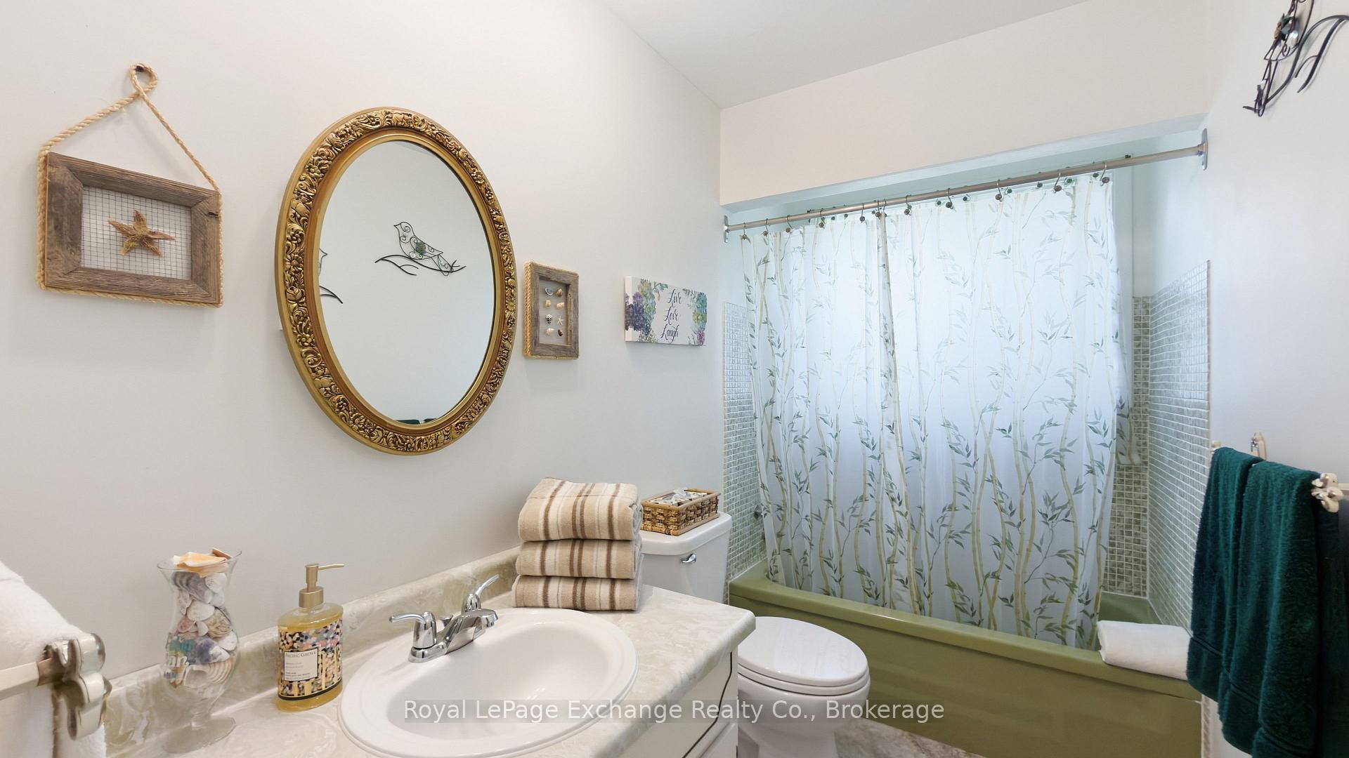 Photo 14 of 313 Spruce Crescent, Huron-Kinloss — HOMEH