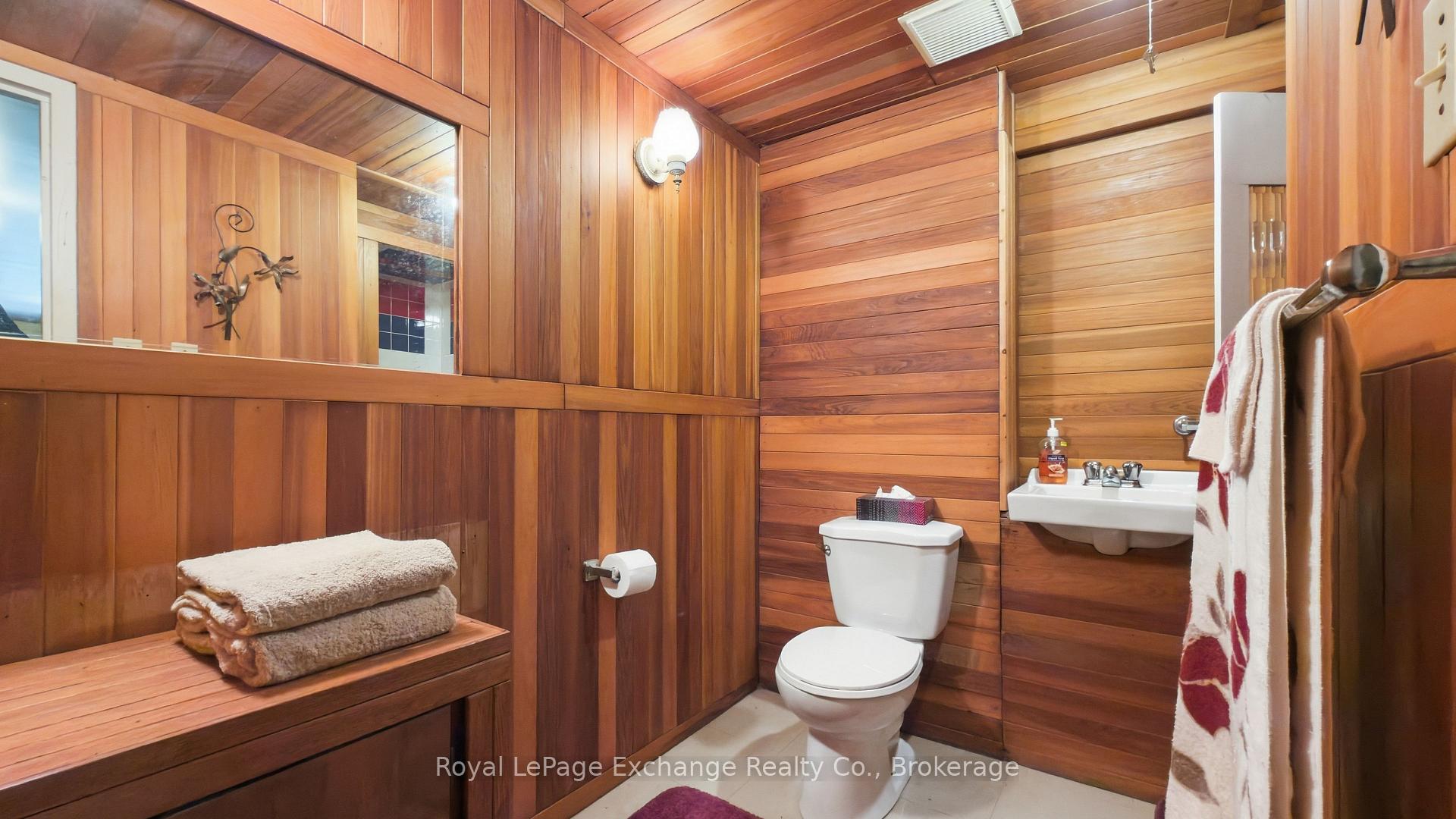 Photo 34 of 313 Spruce Crescent, Huron-Kinloss — HOMEH