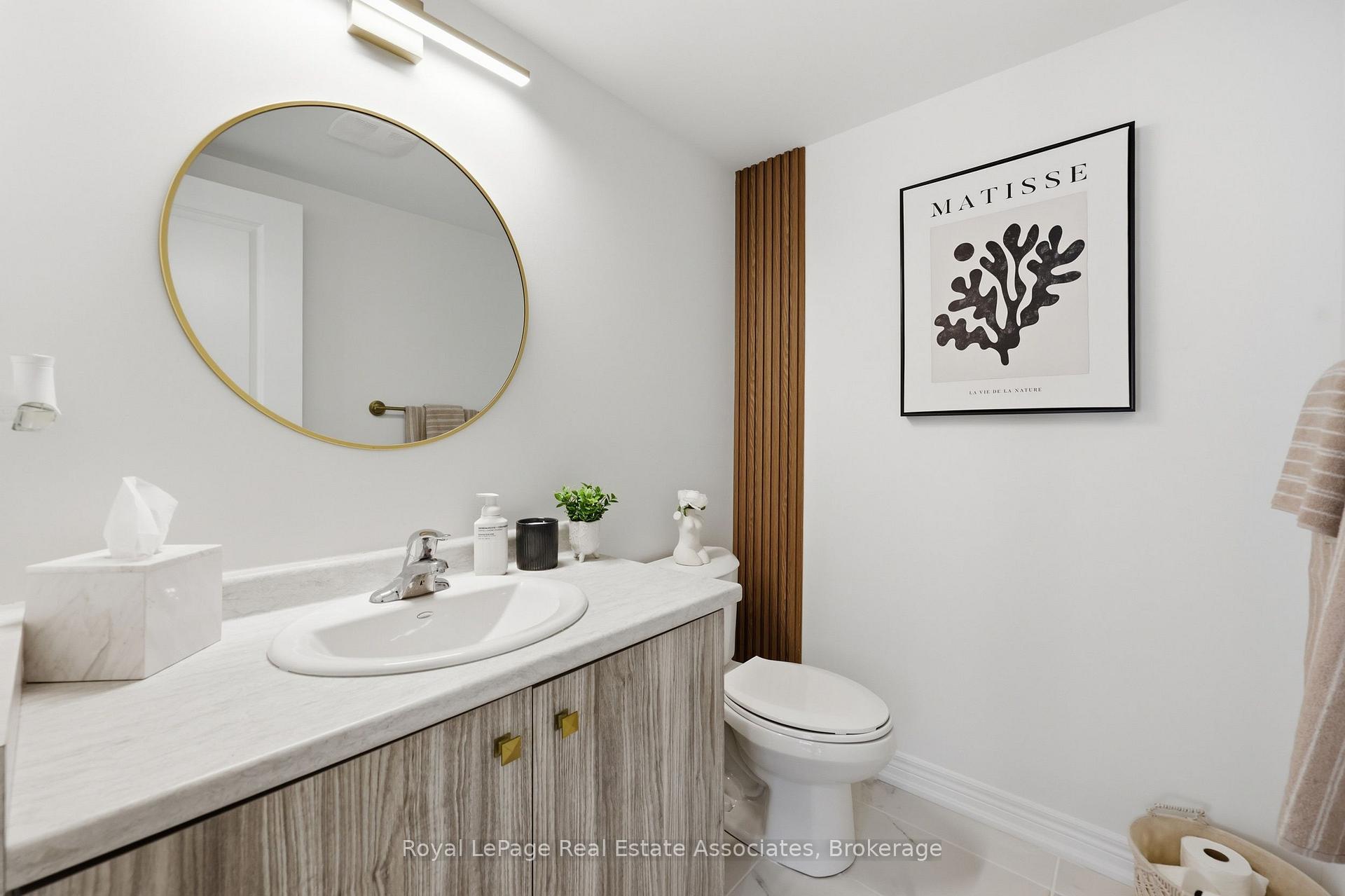 Photo 22 of 65 Dryden Lane, Hamilton, McQuesten — HOMEH