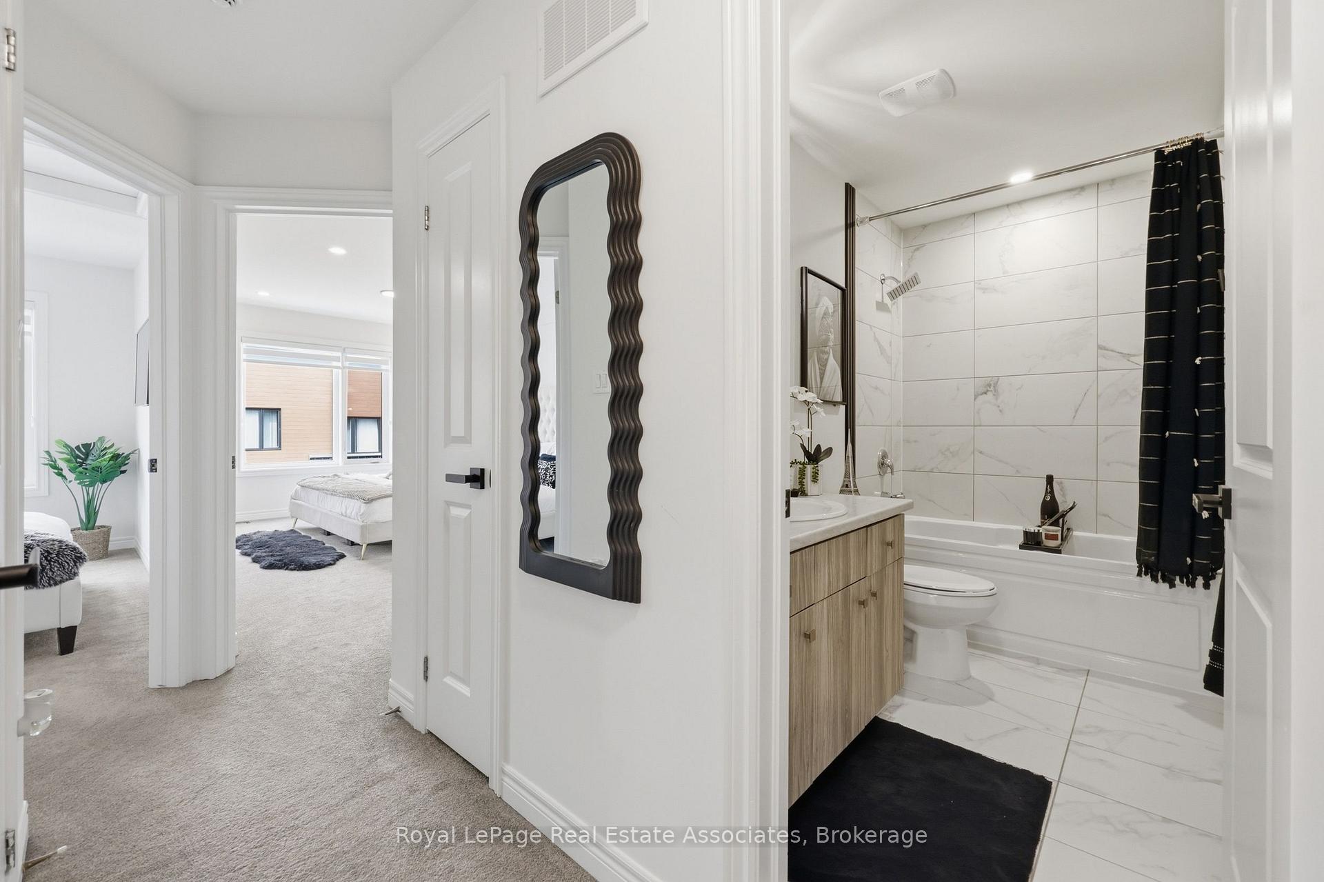 Photo 30 of 65 Dryden Lane, Hamilton, McQuesten — HOMEH
