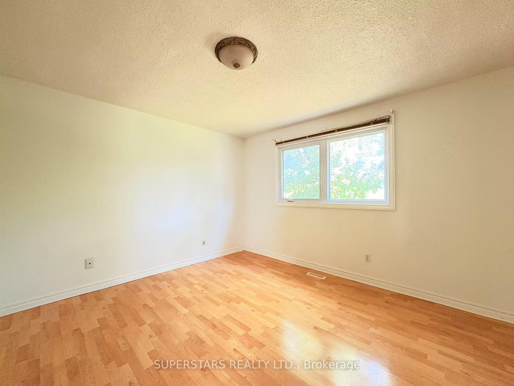Photo 3 of Unit Upper, 289 Plymouth Trail, Newmarket, Bristol-London — HOMEH