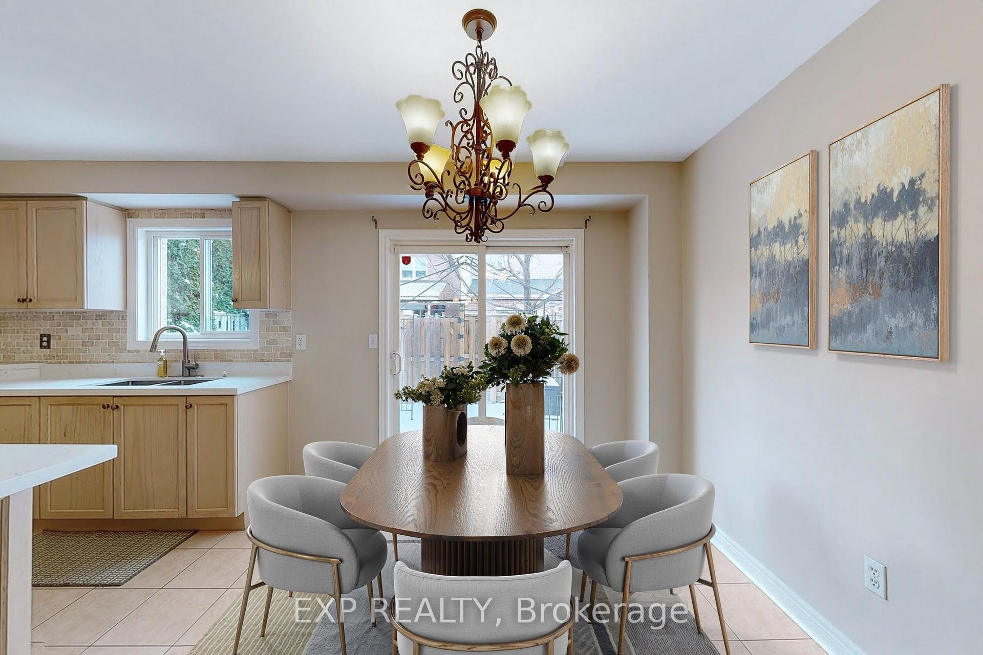 Photo 3 of Unit 36, 21 Eastview Gate, Brampton, Bram East — HOMEH