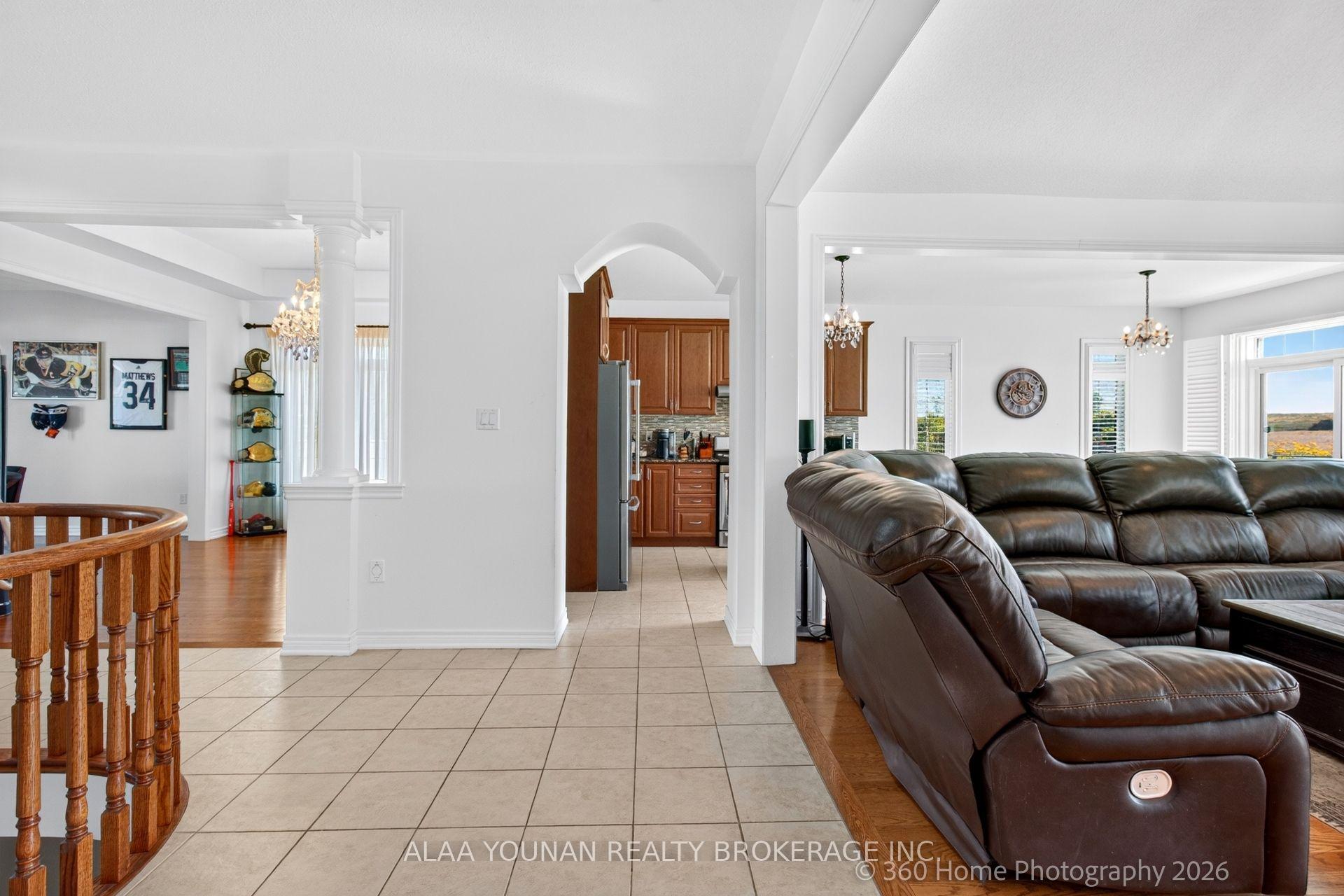 Photo 9 of 140 Copeland Crescent, Innisfil, Cookstown — HOMEH