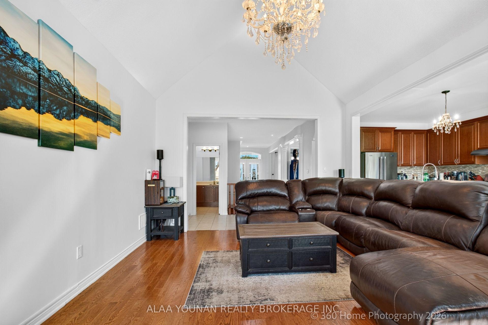 Photo 14 of 140 Copeland Crescent, Innisfil, Cookstown — HOMEH