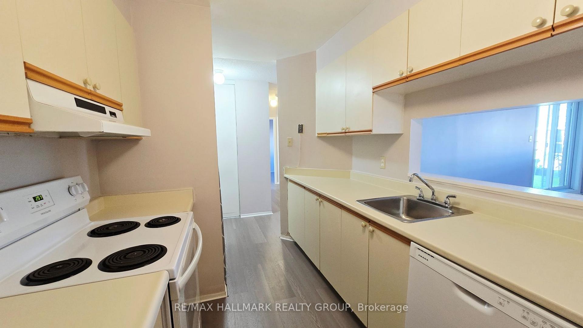 Photo 8 of Unit 101, 214 Viewmount Drive, Ottawa, Borden Farm/Stewart Farm/Carleton Heights/Parkwood Hills — HOMEH