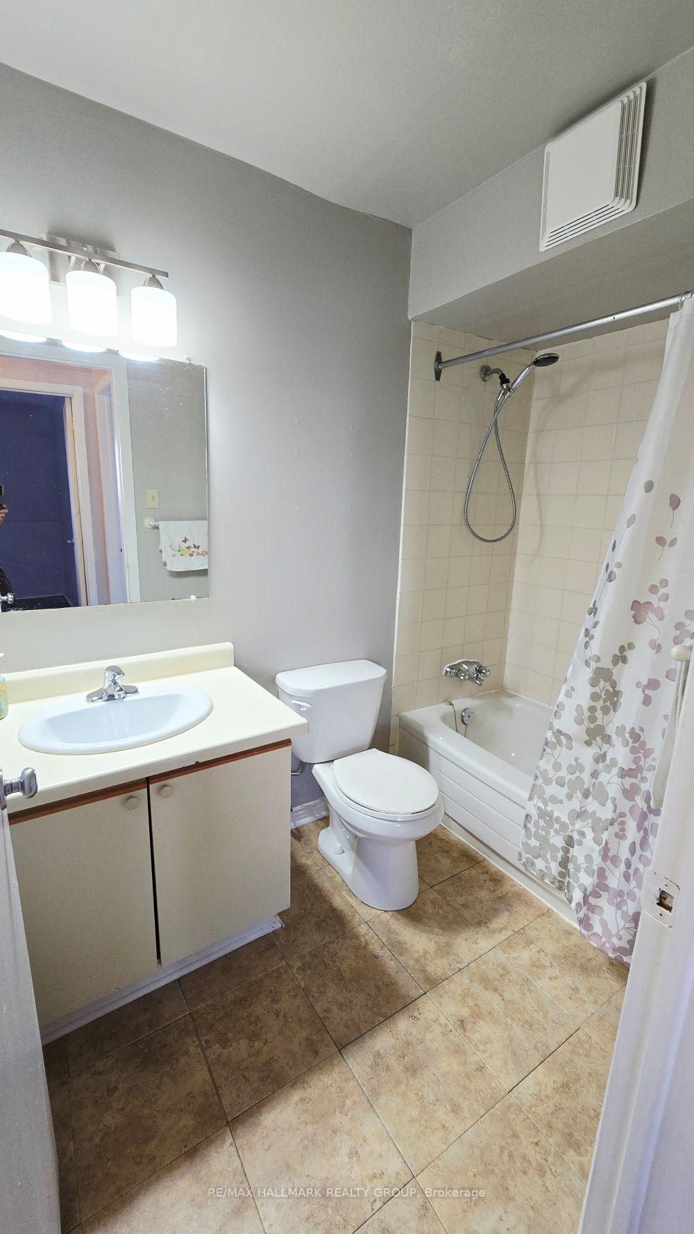 Photo 12 of Unit 101, 214 Viewmount Drive, Ottawa, Borden Farm/Stewart Farm/Carleton Heights/Parkwood Hills — HOMEH