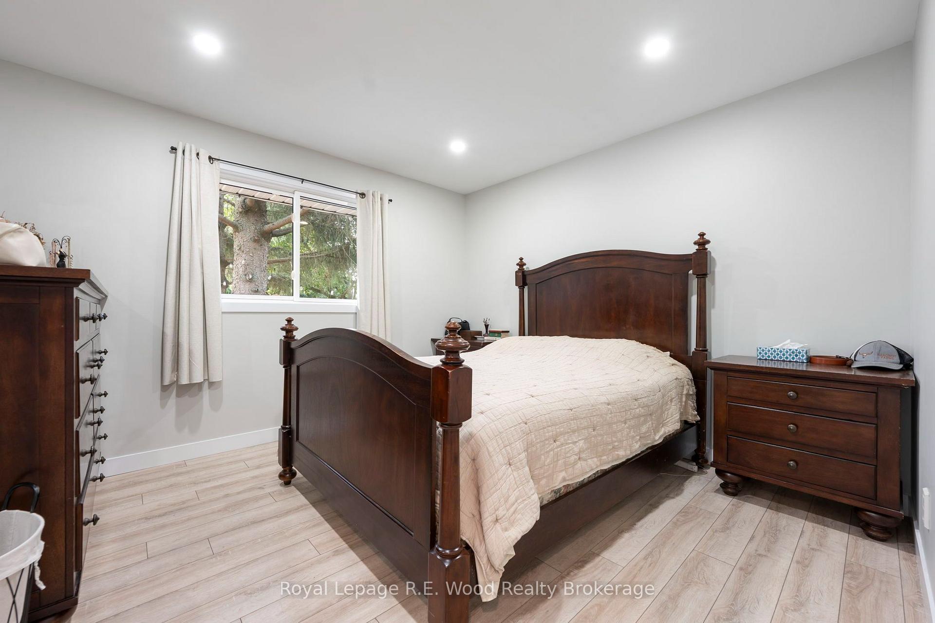 Photo 13 of 19 Queen Street E, Norwich, Otterville — HOMEH