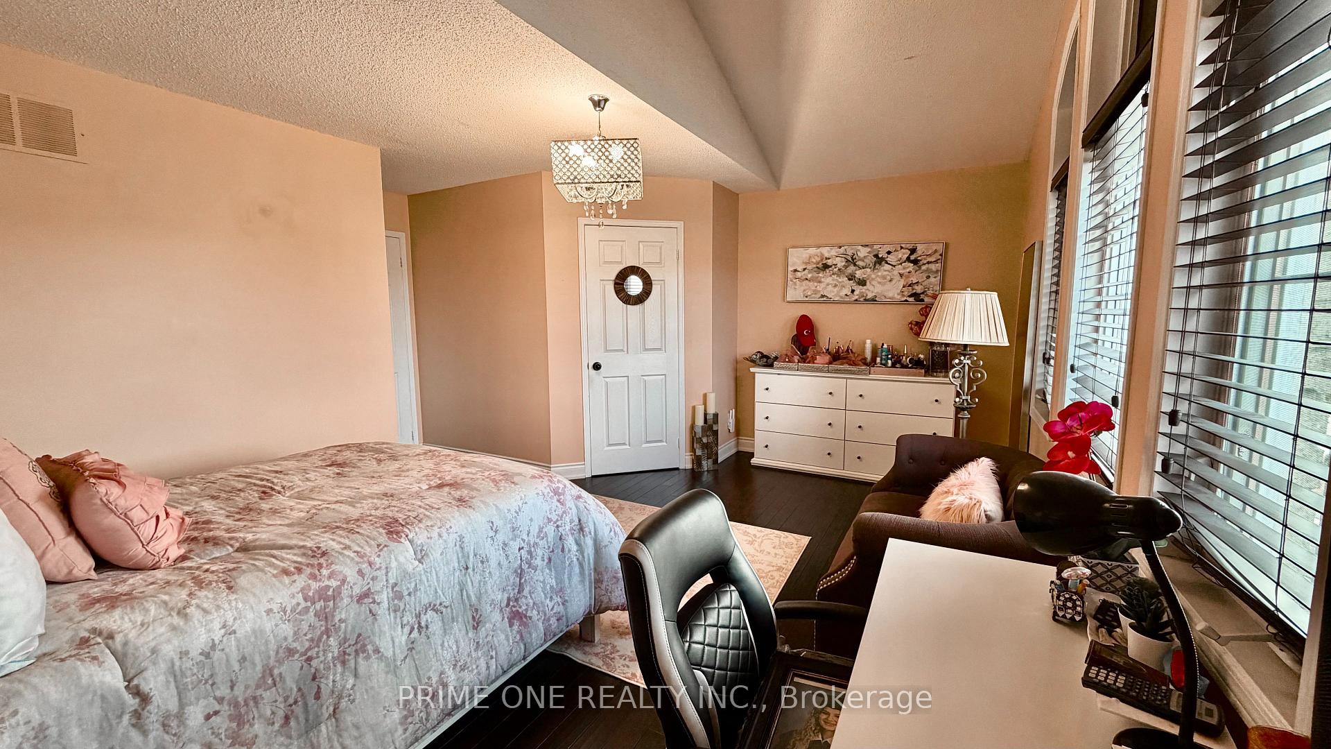 Photo 20 of 3284 Cactus Gate, Mississauga, Lisgar — HOMEH