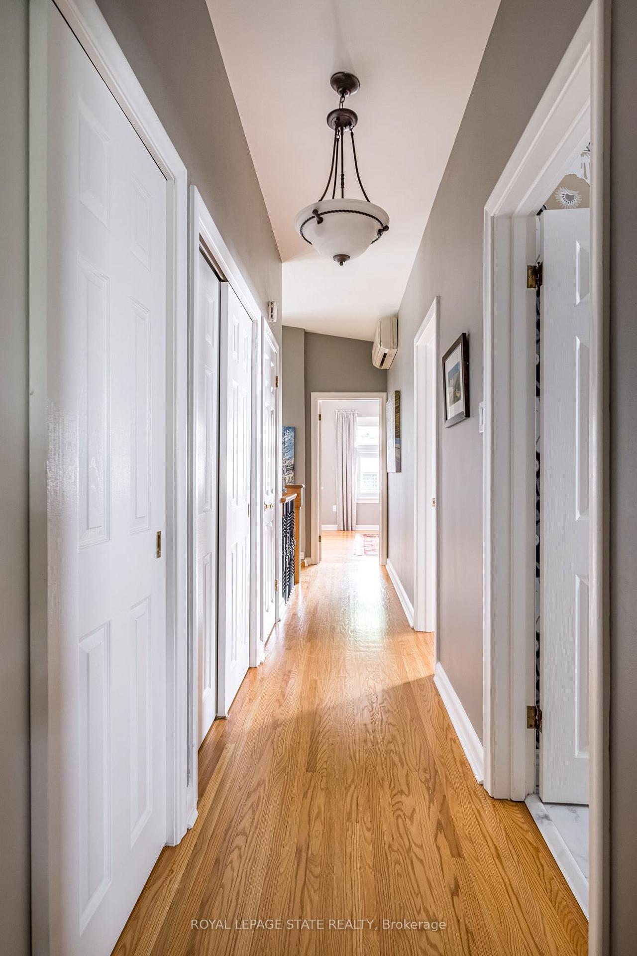Photo 19 of 54 Inverness Avenue W, Hamilton, Southam — HOMEH