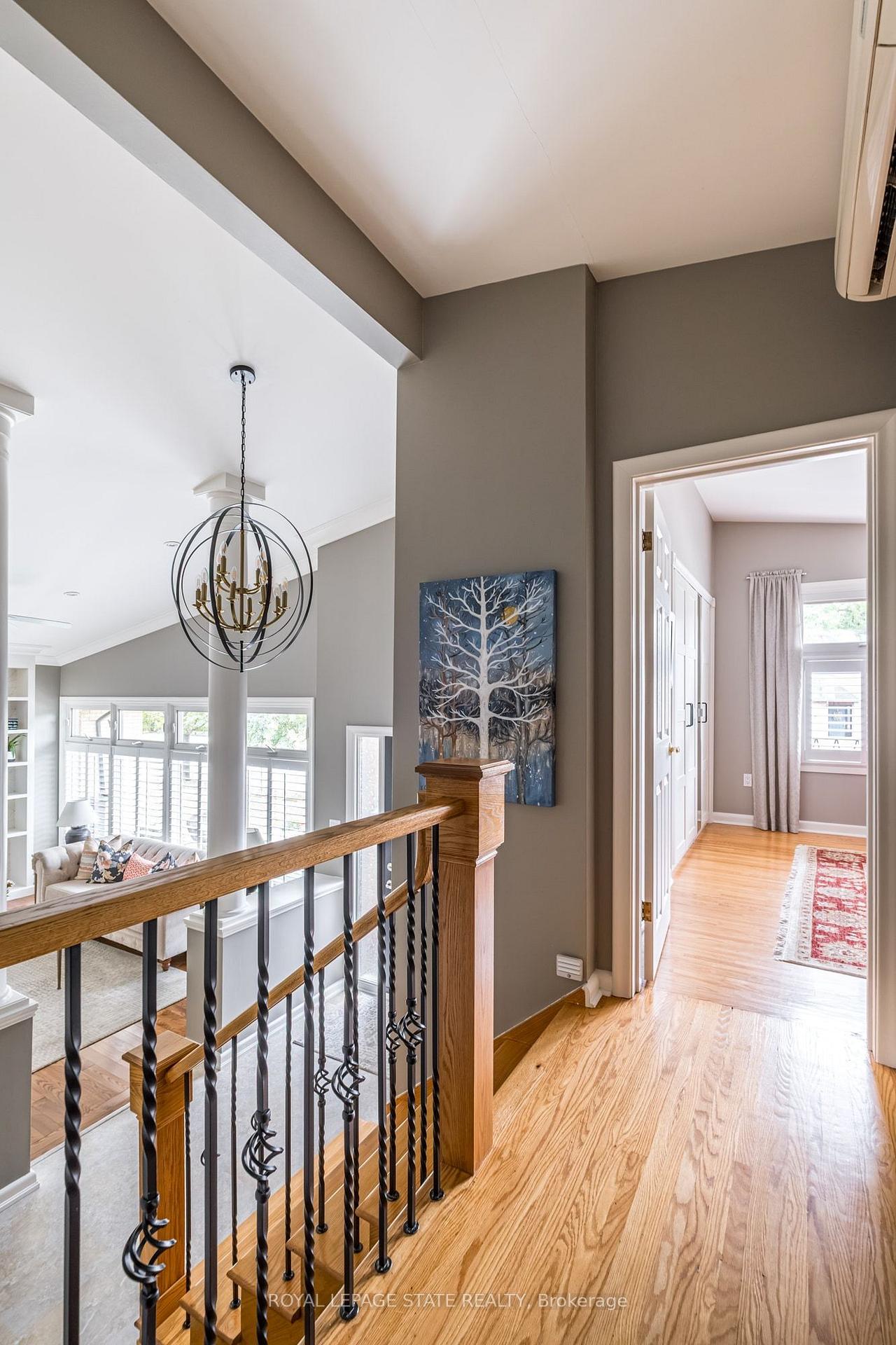 Photo 20 of 54 Inverness Avenue W, Hamilton, Southam — HOMEH