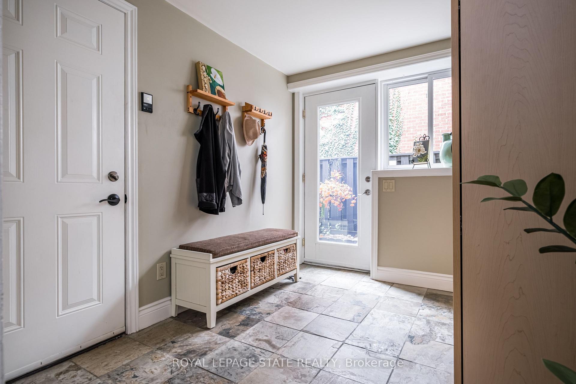 Photo 31 of 54 Inverness Avenue W, Hamilton, Southam — HOMEH