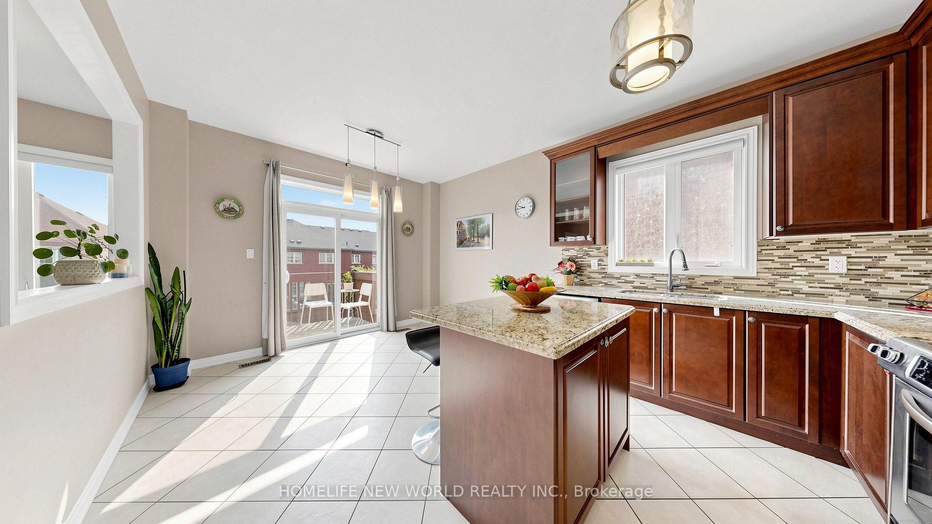 Photo 7 of 663 Peter Rupert Avenue, Vaughan, Patterson — HOMEH