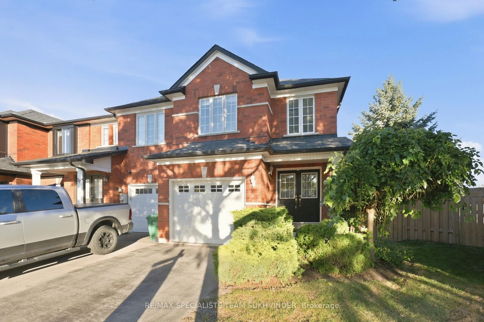 Photo 11 of 55 Frank Johnston Road, Caledon, Bolton West — HOMEH