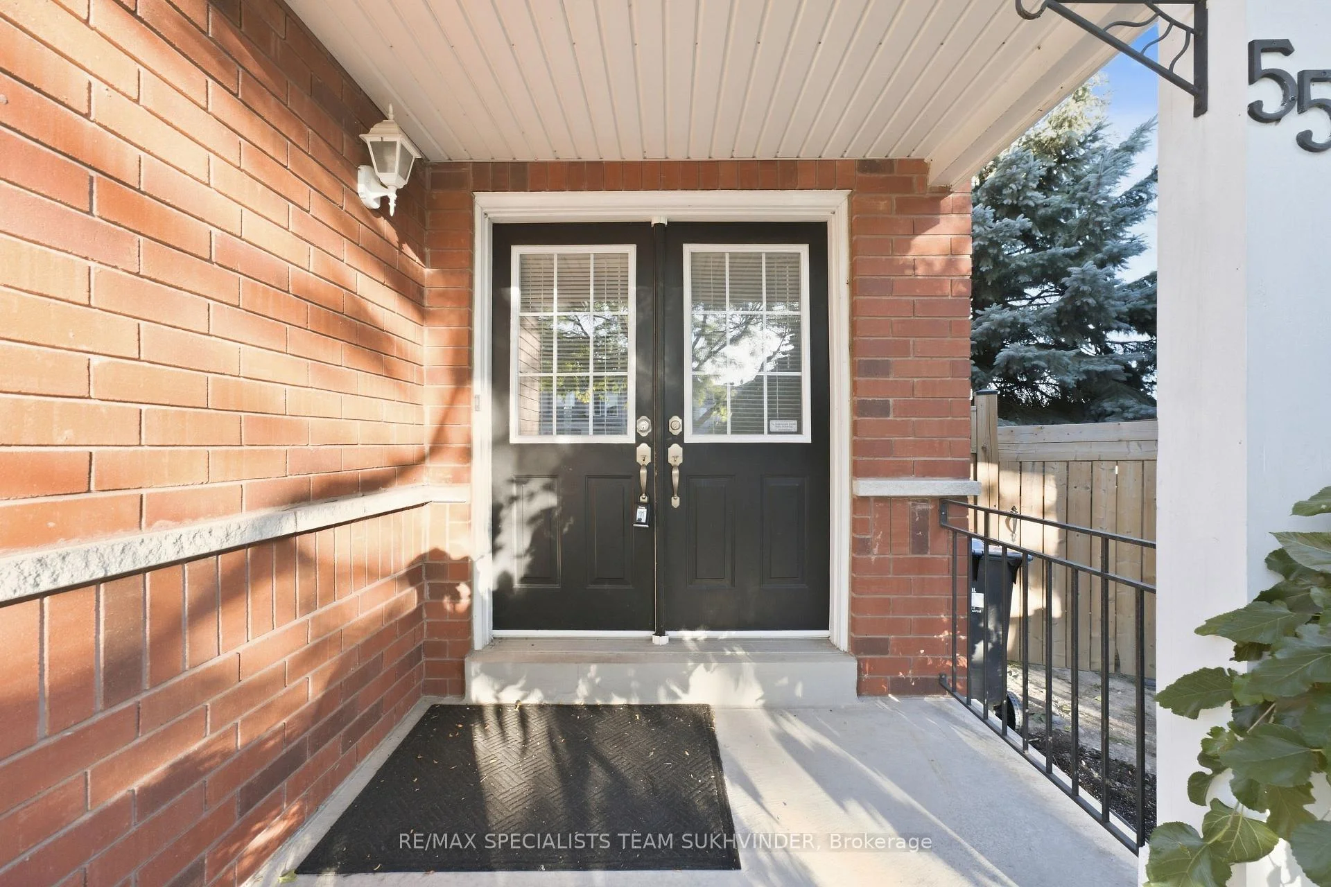 Photo 12 of 55 Frank Johnston Road, Caledon, Bolton West — HOMEH