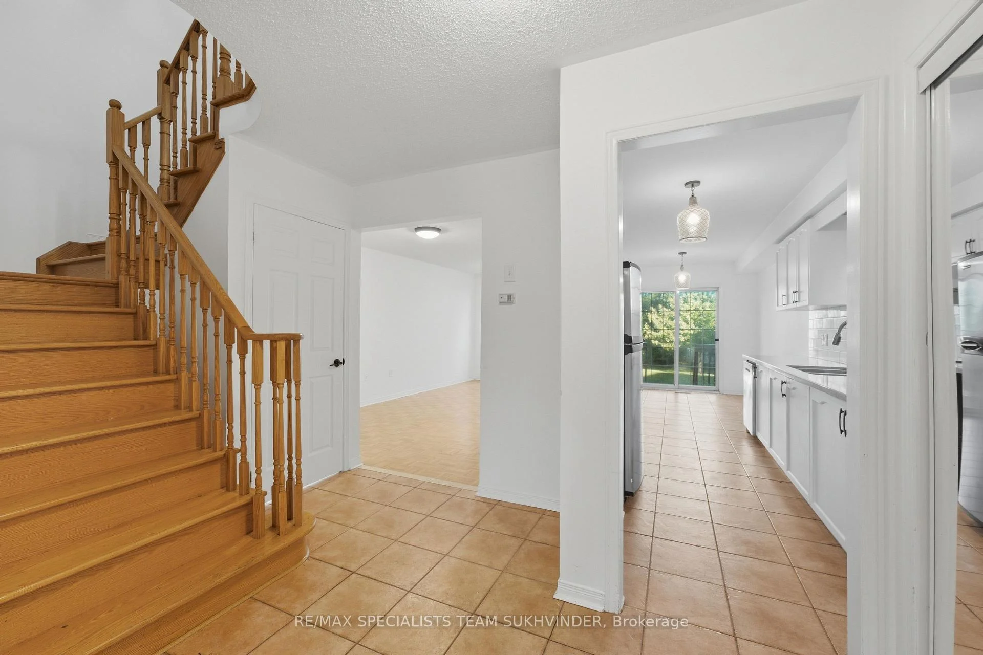 Photo 24 of 55 Frank Johnston Road, Caledon, Bolton West — HOMEH