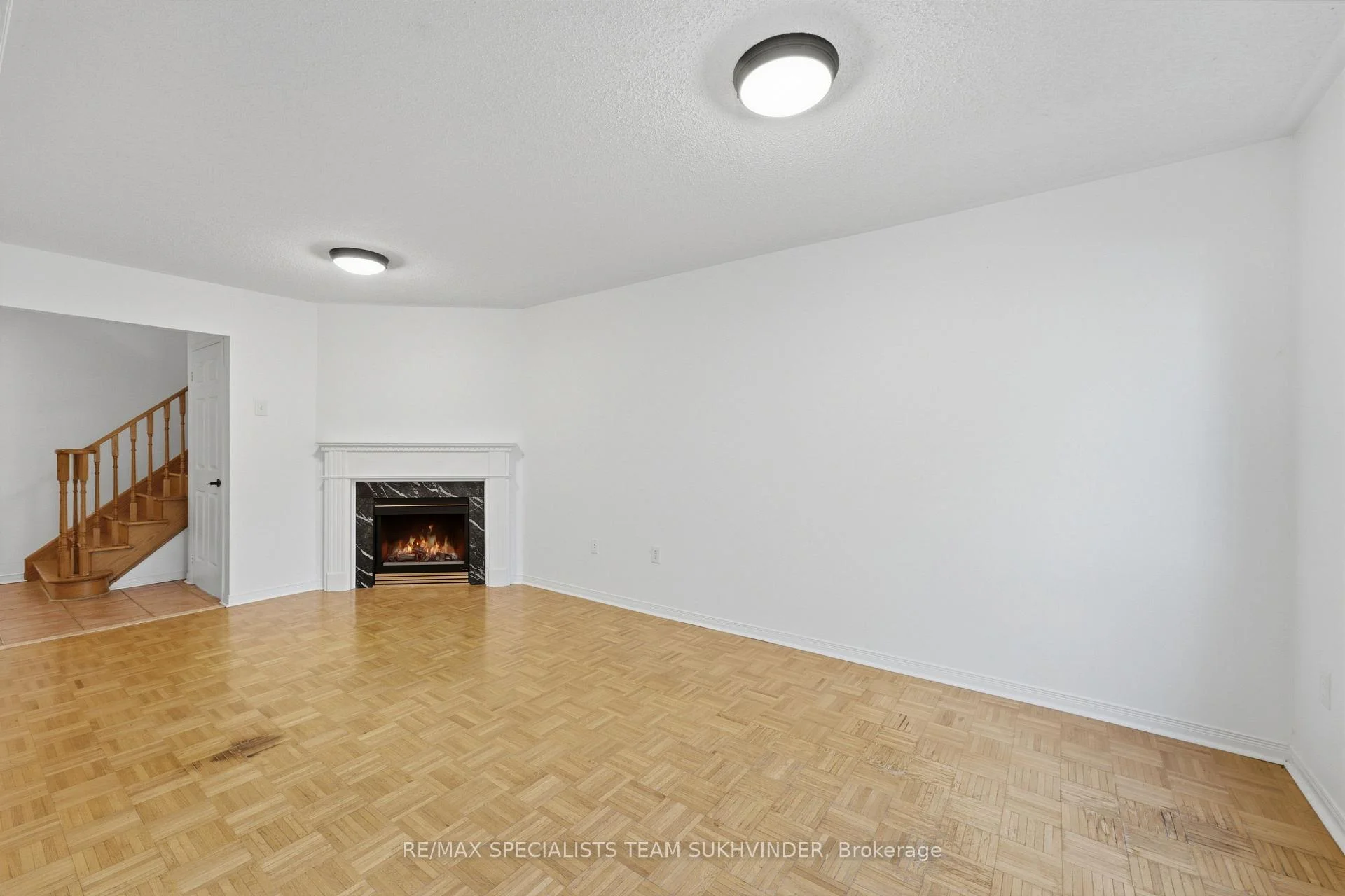 Photo 31 of 55 Frank Johnston Road, Caledon, Bolton West — HOMEH