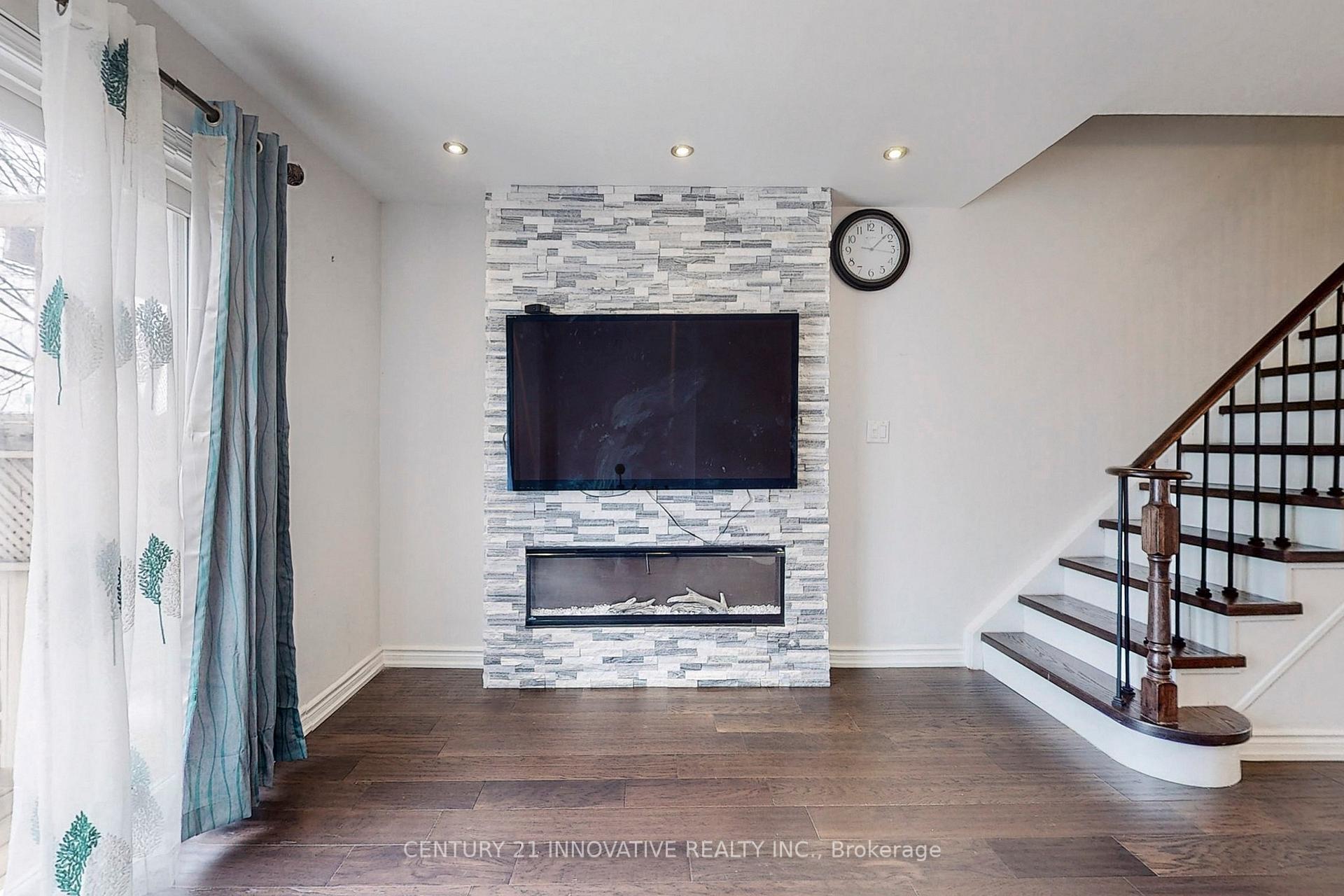 Photo 17 of Unit 18, 1635 Pickering Parkway, Pickering, Village East — HOMEH