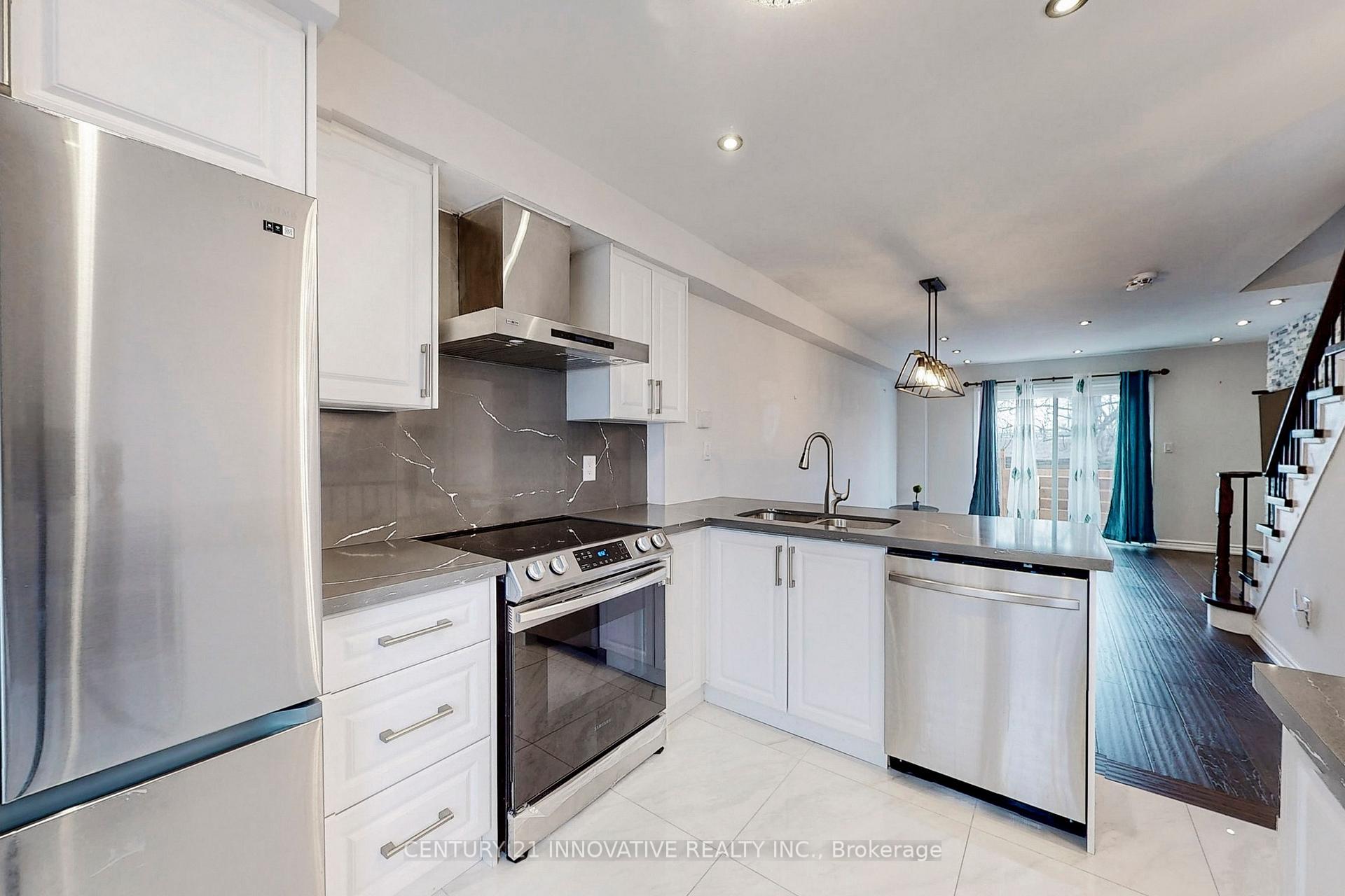 Photo 27 of Unit 18, 1635 Pickering Parkway, Pickering, Village East — HOMEH